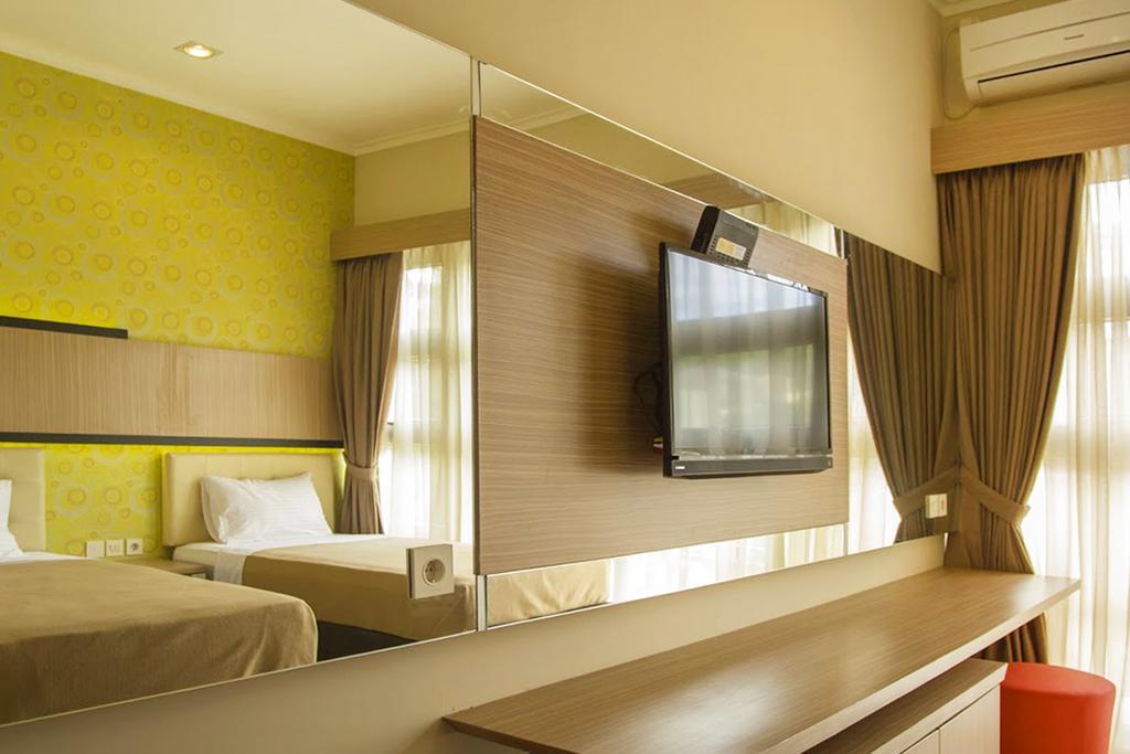 Daily Home Villa Dago Bandung Room photo